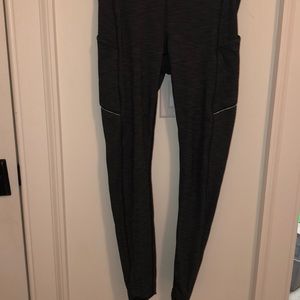 lulu lemon leggings w side pockets